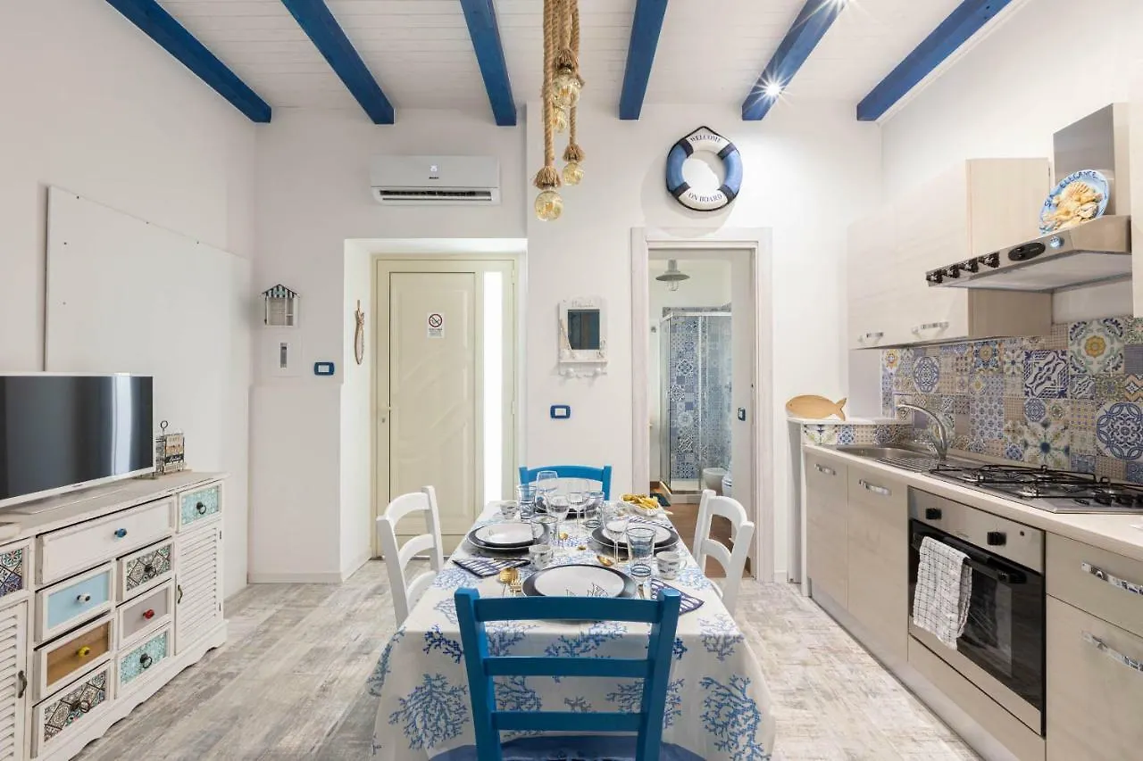 Villa Sea Elegance Oliveri 0*,  Italien